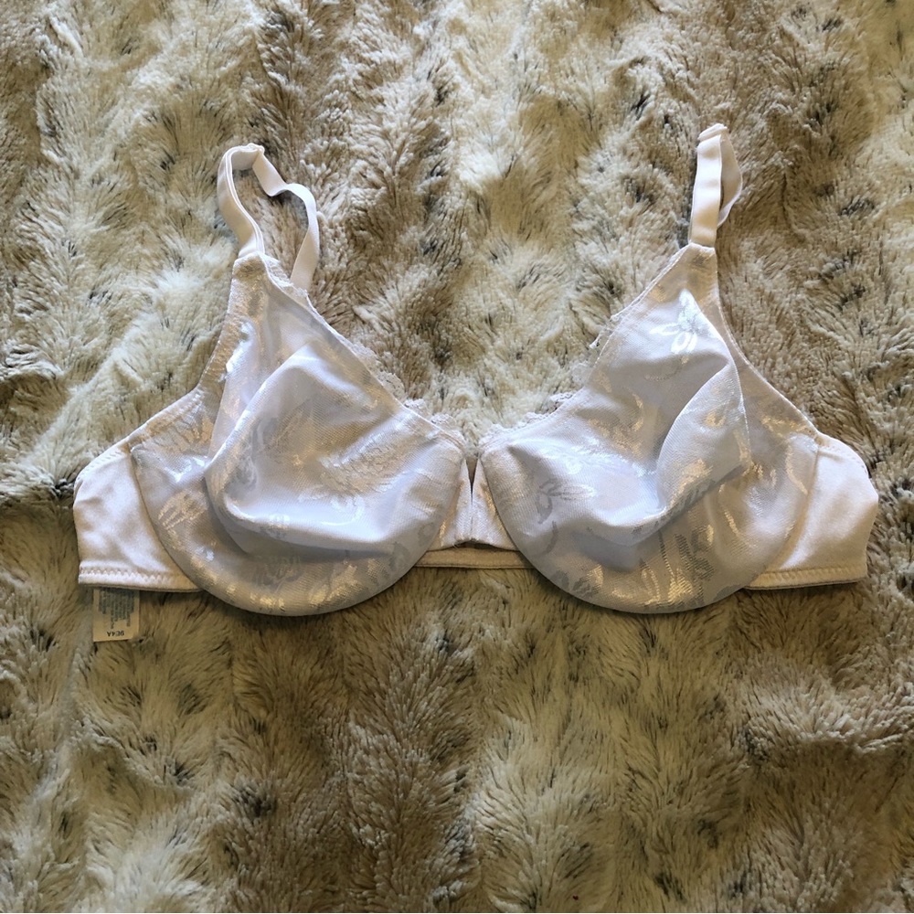 Bestform front close underwire bra size 38B